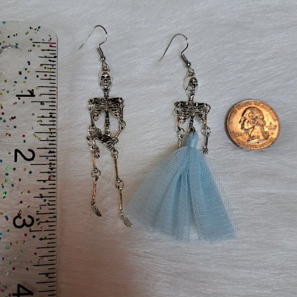 Creative Skeleton Earrings - Picture 3 of 3